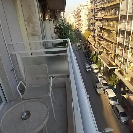 Athina Pantheon Mitropoleos * Tesalónica