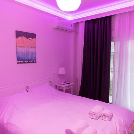 Athina Pantheon Mitropoleos