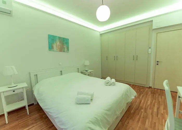 Athina Pantheon Mitropoleos Apartmán *