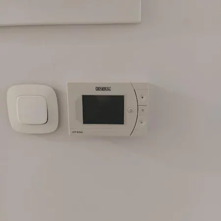 Athina Pantheon Mitropoleos * Thessaloniki